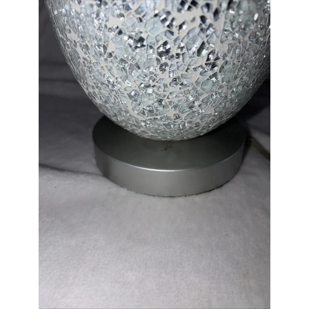 Mosaic Silver White Crackle Glass Table Lamp 10